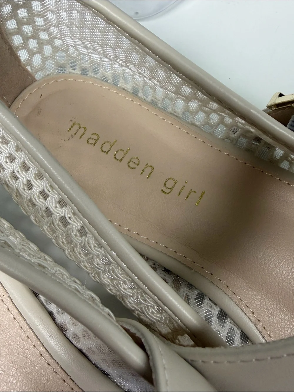 Madden‎ Girl Women's Beige Woven Buckle Mary Jane Flats Size 8